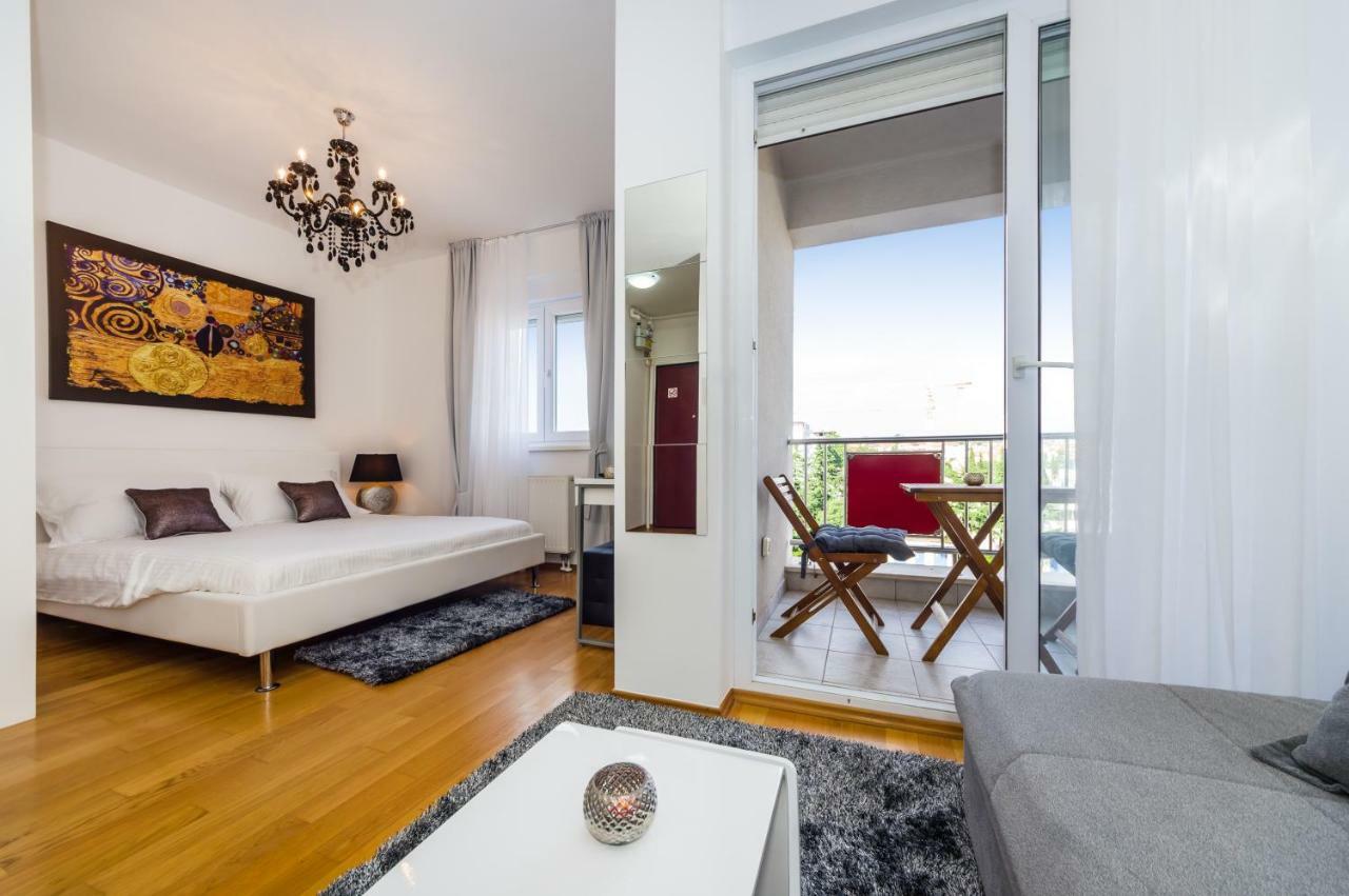 Studio Apartment K & K With Free Garage Zadar Ngoại thất bức ảnh