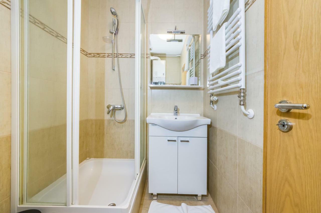 Studio Apartment K & K With Free Garage Zadar Ngoại thất bức ảnh